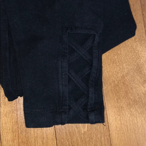 Black leggings - Picture 2 of 3